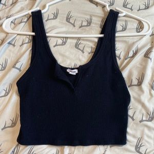 Black cropped tank from garage